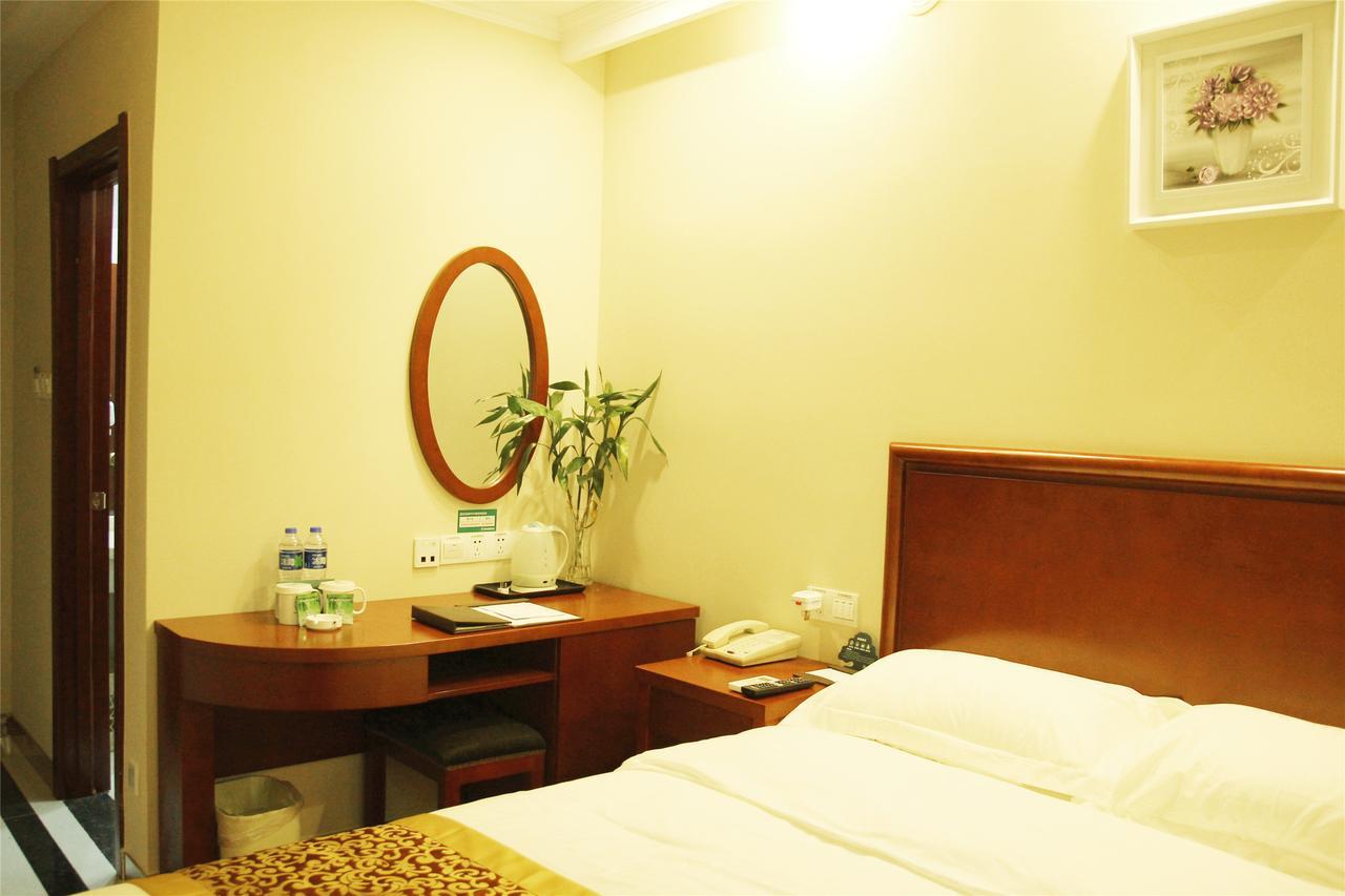 Greentree Inn Nantong Qidong Lvsi Harbour Express Hotel Esterno foto
